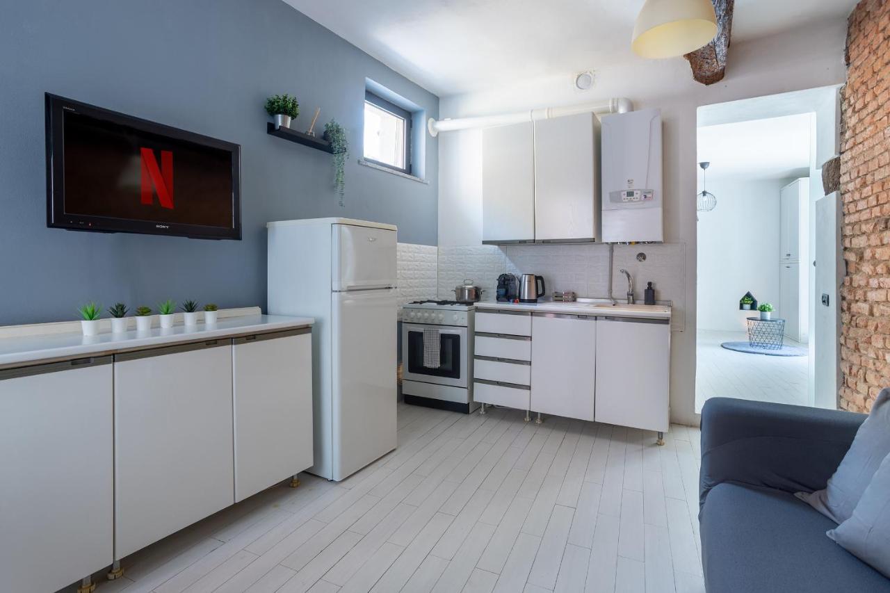 Apartament Centro Storico • Wi-Fi, Netflix E Terrazzo Pawia Zewnętrze zdjęcie